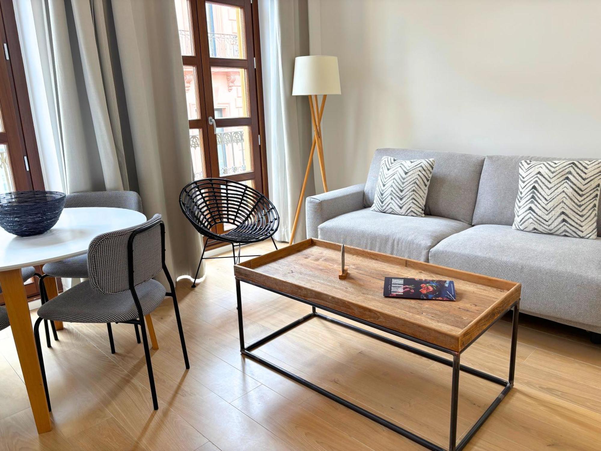 Apartamentos Core Suite Sevilla Bagian luar foto