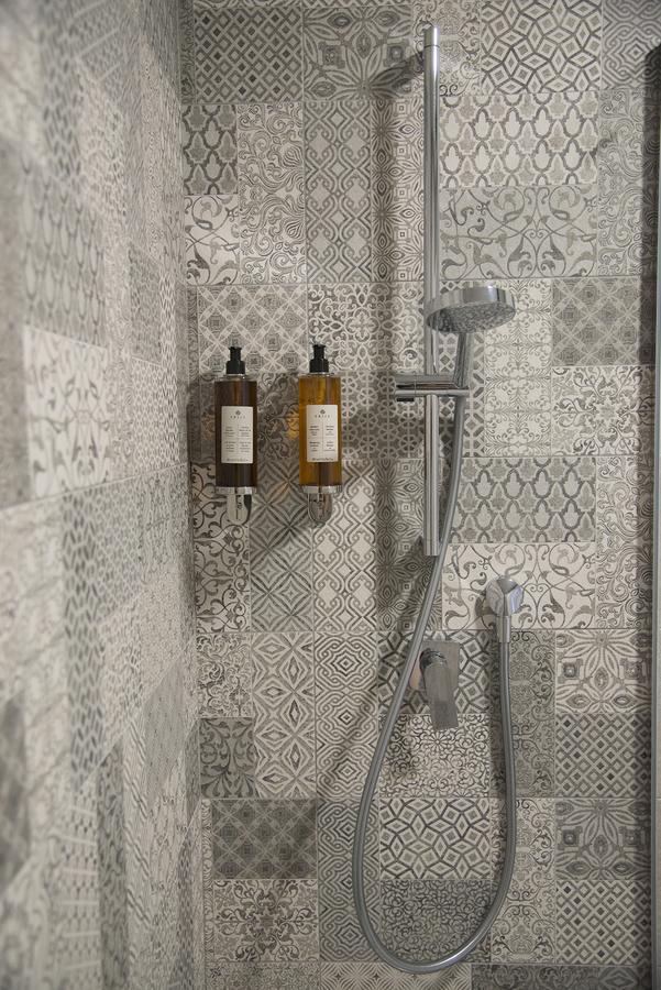 Apartamentos Core Suite Sevilla Bagian luar foto