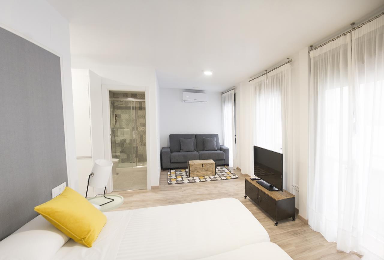 Apartamentos Core Suite Sevilla Bagian luar foto