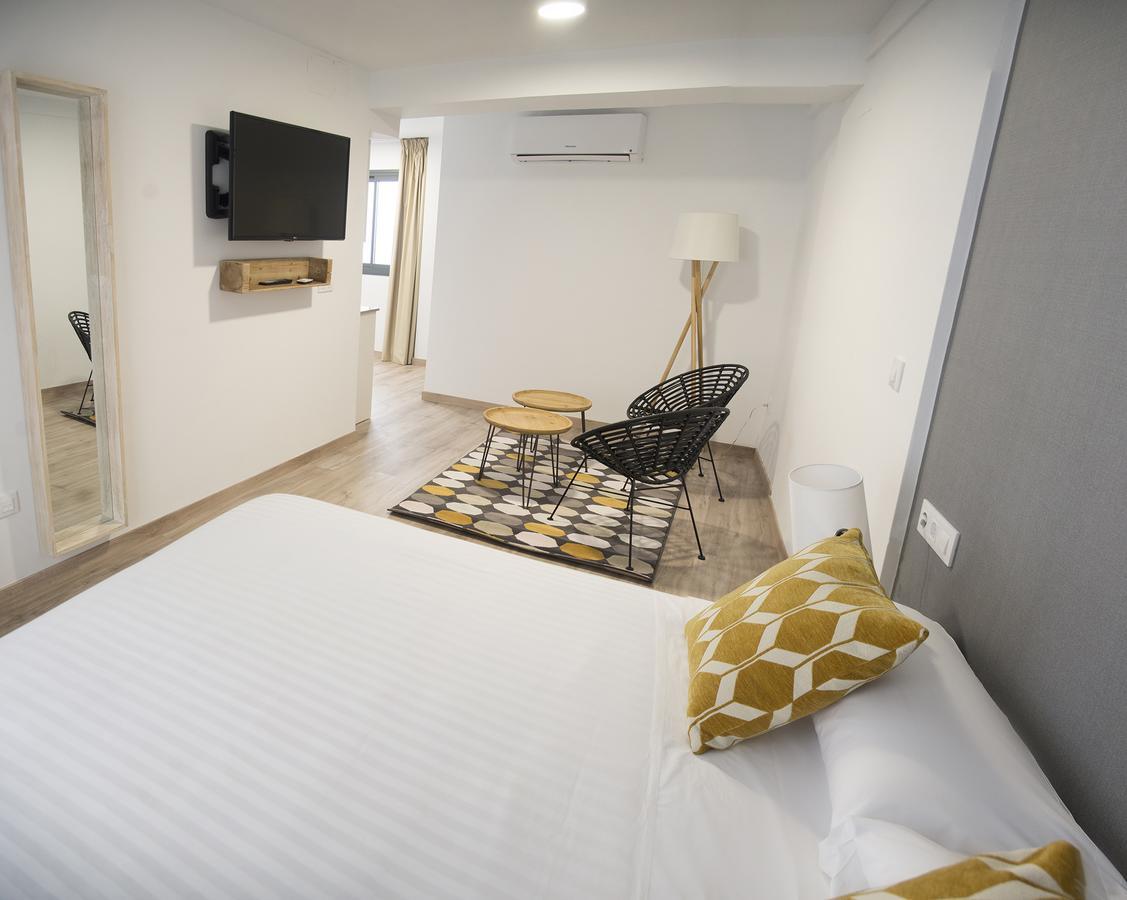 Apartamentos Core Suite Sevilla Bagian luar foto